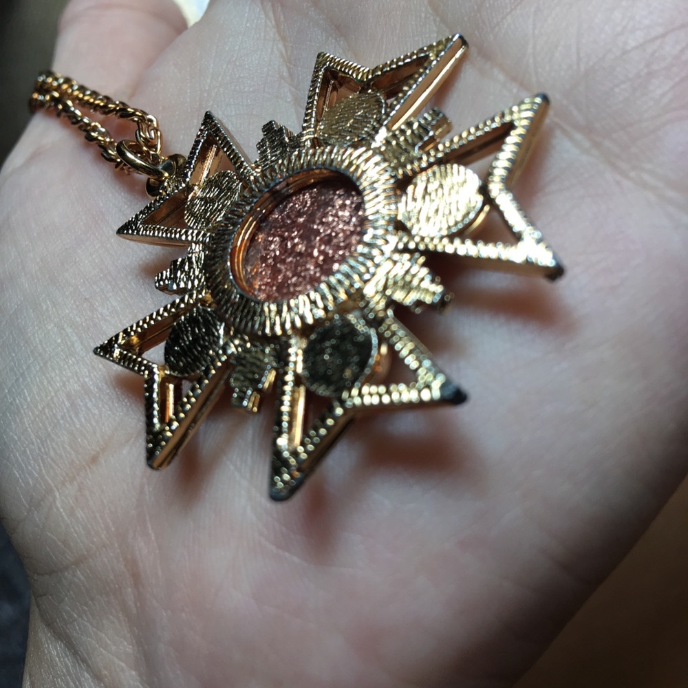 Vintage Glitzy Sun Pendant Necklace - Picture 4 of 15